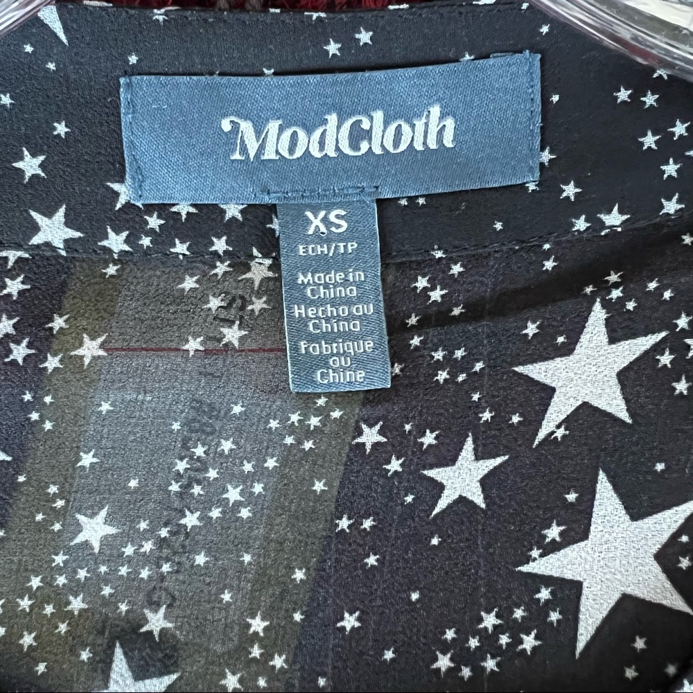 MODCLOTH Semi Sheer Button Front Stars Top✨ - Picture 4 of 4